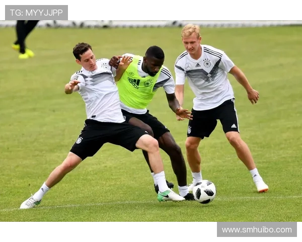 德国与沙特足球赛现场直播精彩瞬间全程回顾与分析