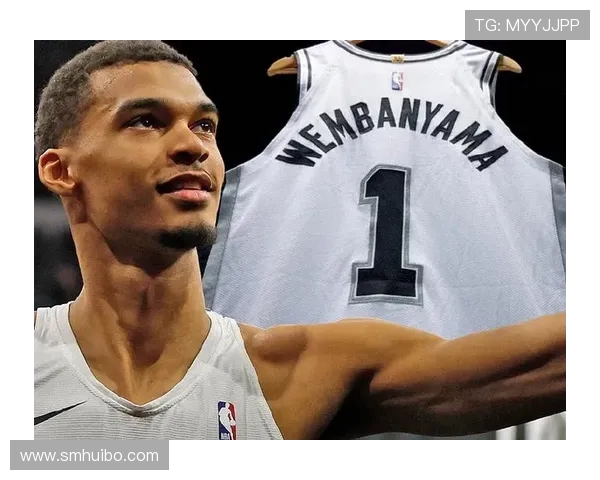 文班亚马场均20103帽表现抢眼新秀奖争夺战已无悬念 文班亚马场均20103帽表现抢眼新秀奖争夺战已无悬念